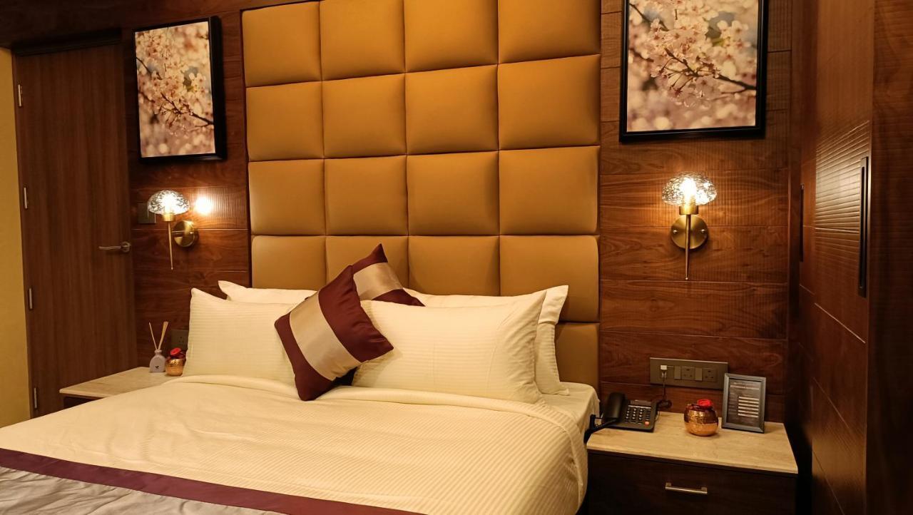 Retrieve Health & Wellness Hotel Kochi Екстериор снимка