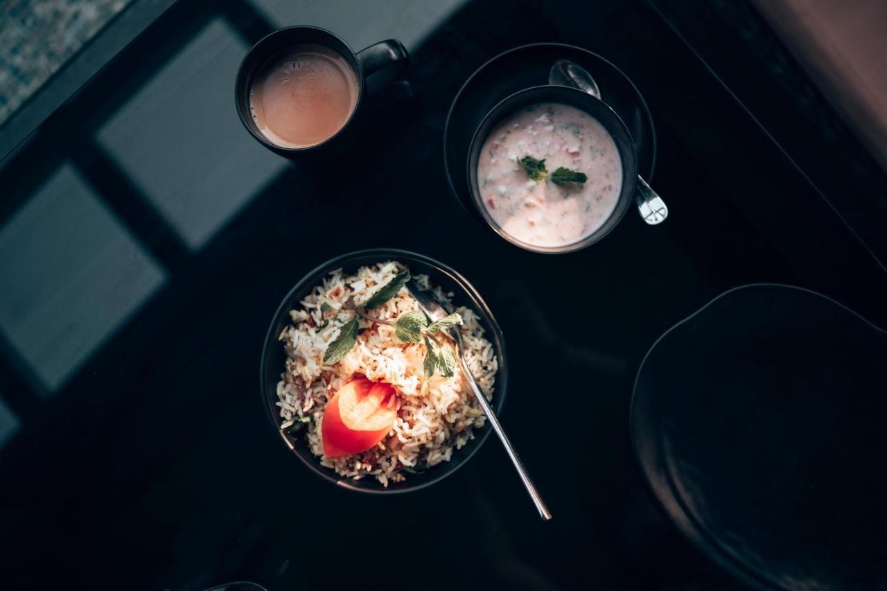 Retrieve Health & Wellness Hotel Kochi Екстериор снимка